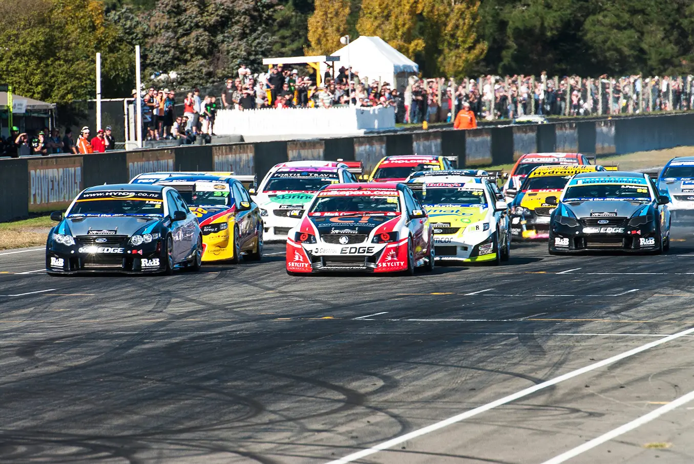 ruapuna v8 supertourers 1