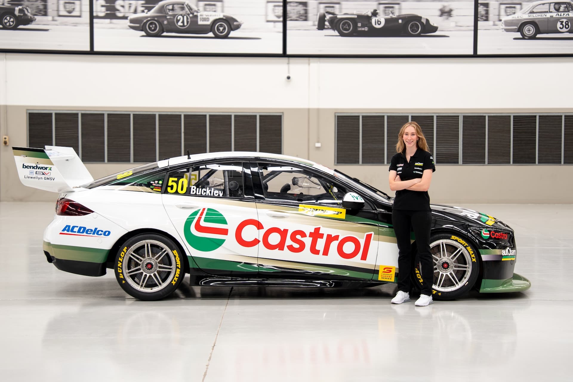 Alice Buckley Super2 4