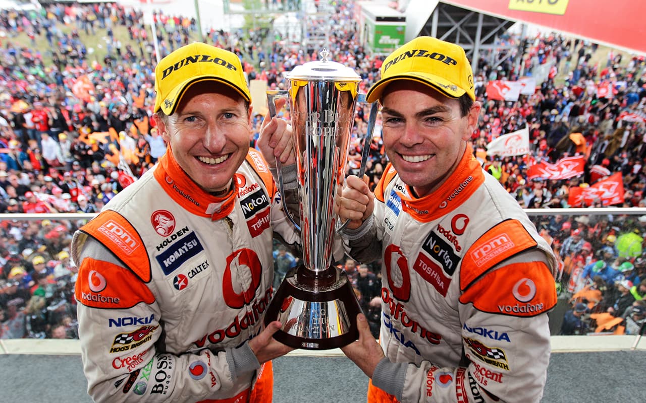 skaife lowndes bathurst win 2010