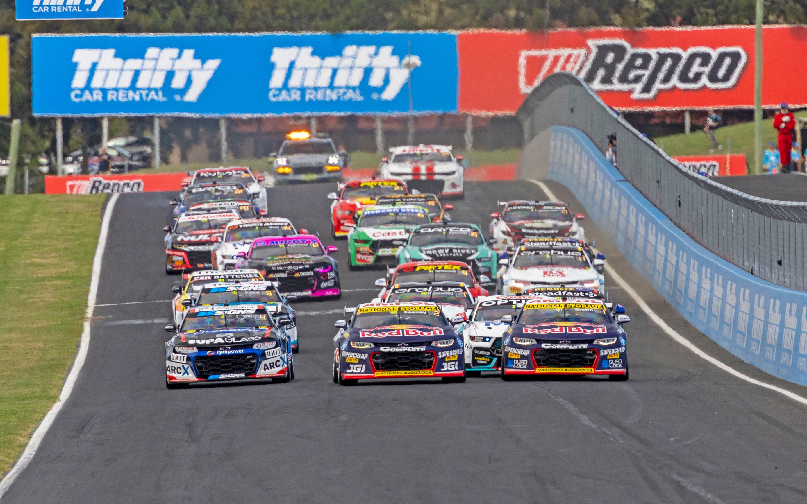 race 1 start 2024 bathurst 500 1