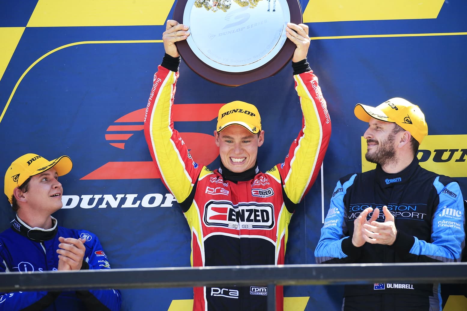 waters 2015 super2 title E7R7755