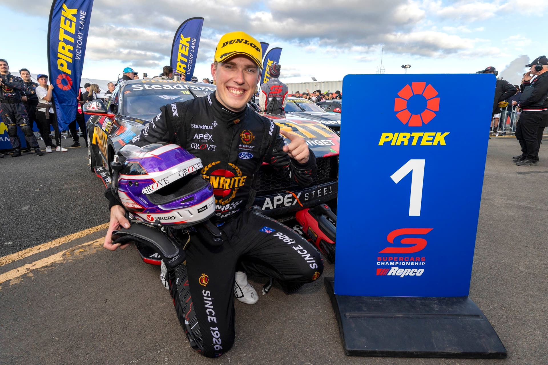 019-Payne-EV03-25-MH6 9369