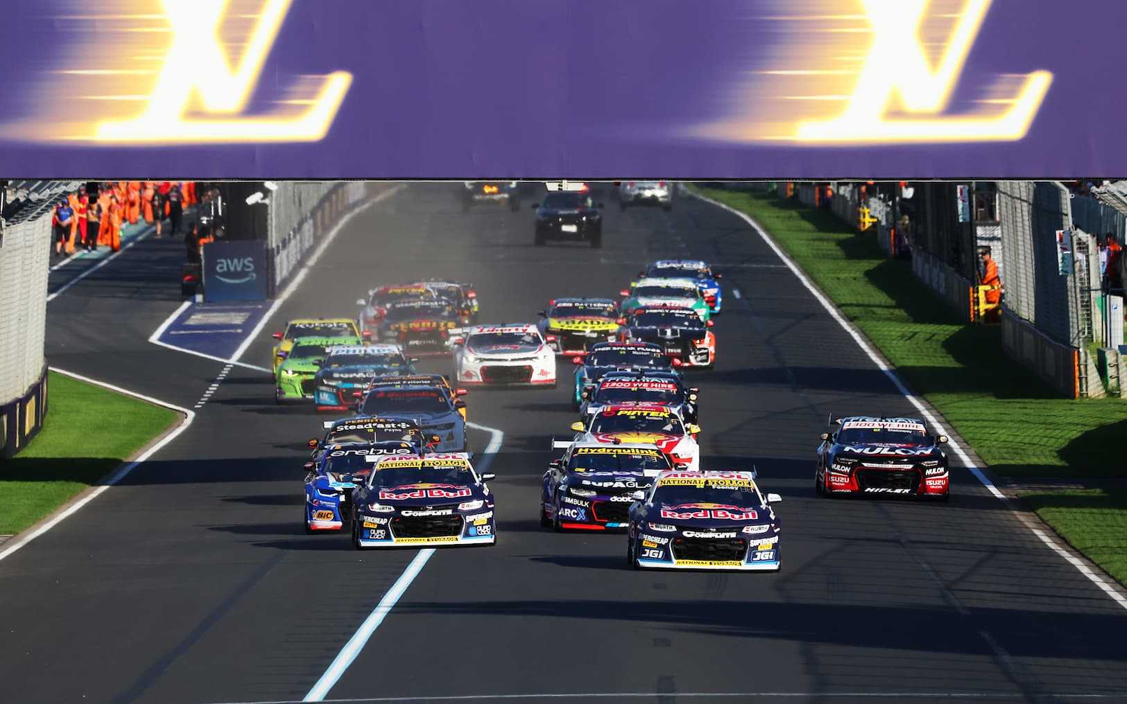 ev02 start melbourne JM2 5136